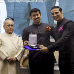 president-pranab-mukherjee-honours-national-film-award-wfinners-14938311115379